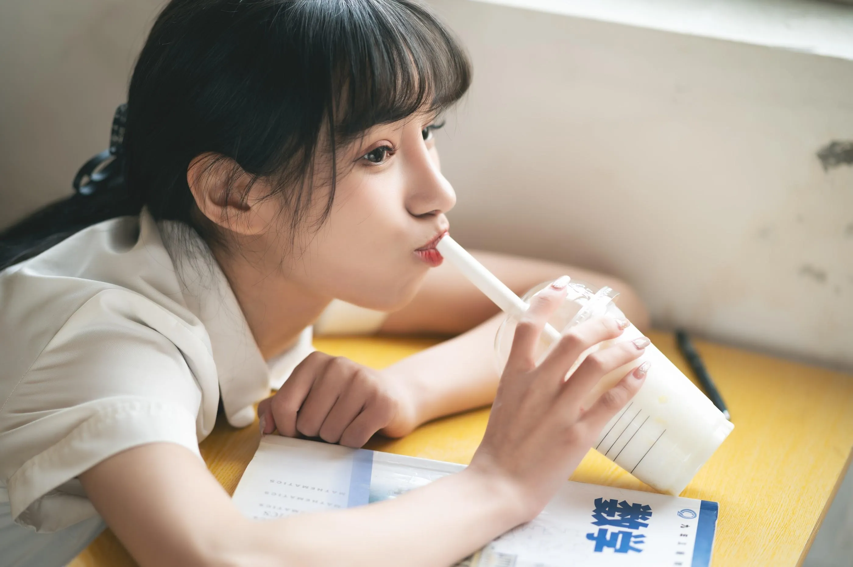 [艺图语] 2022.05.15 放学等我 蛋蛋 [32P]插图5